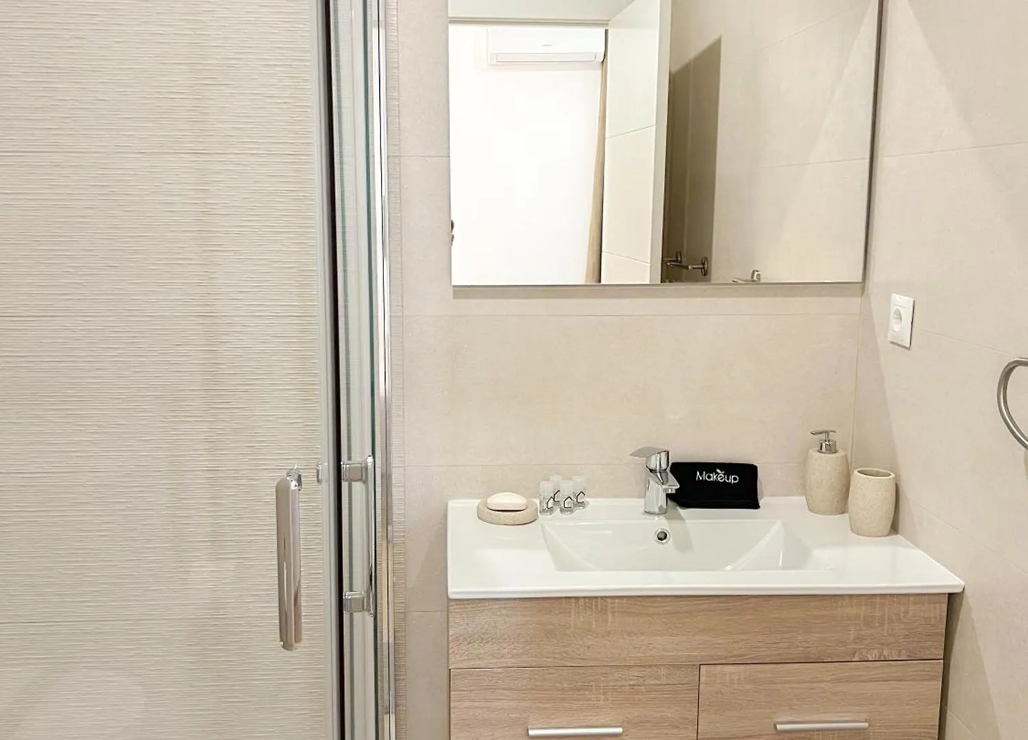 Bright & Modern Family Apartment Carihuela1 Torremolinos Spain