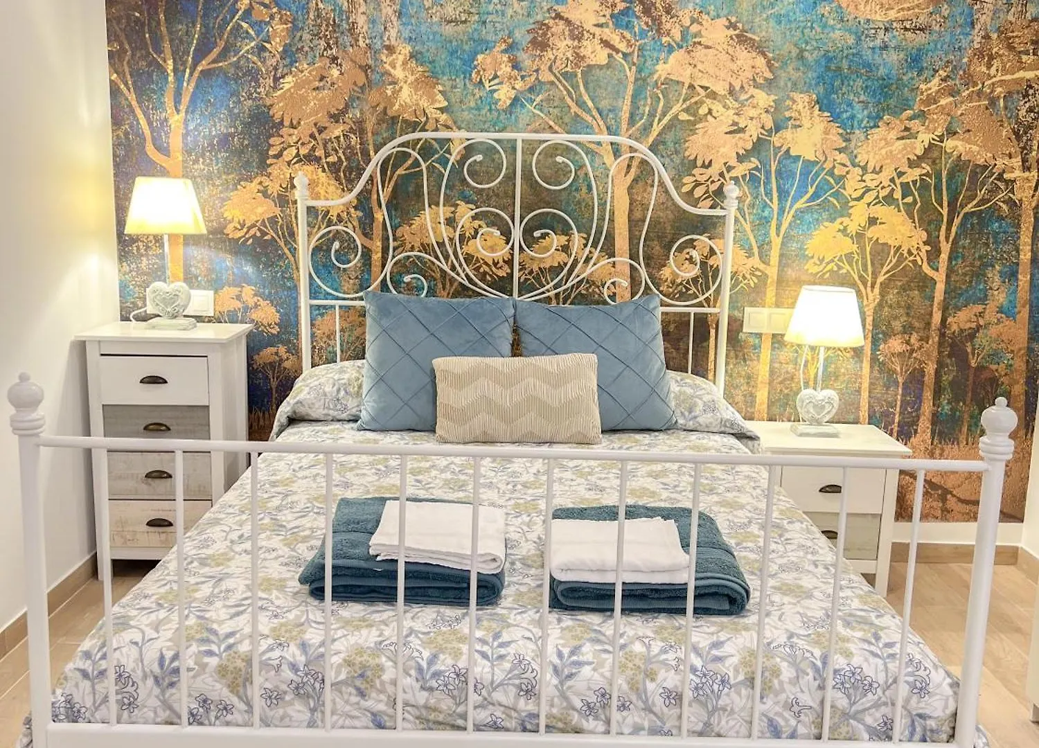 Bright & Modern Family Apartment Carihuela Torremolinos 0*,  Spagna